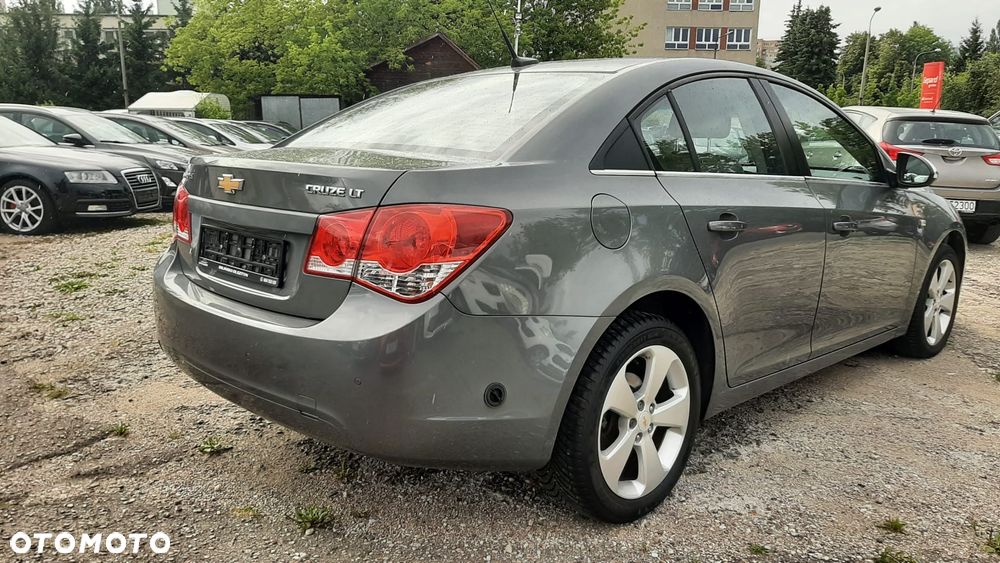 Chevrolet Cruze 1.8 Automatik LTZ - 3