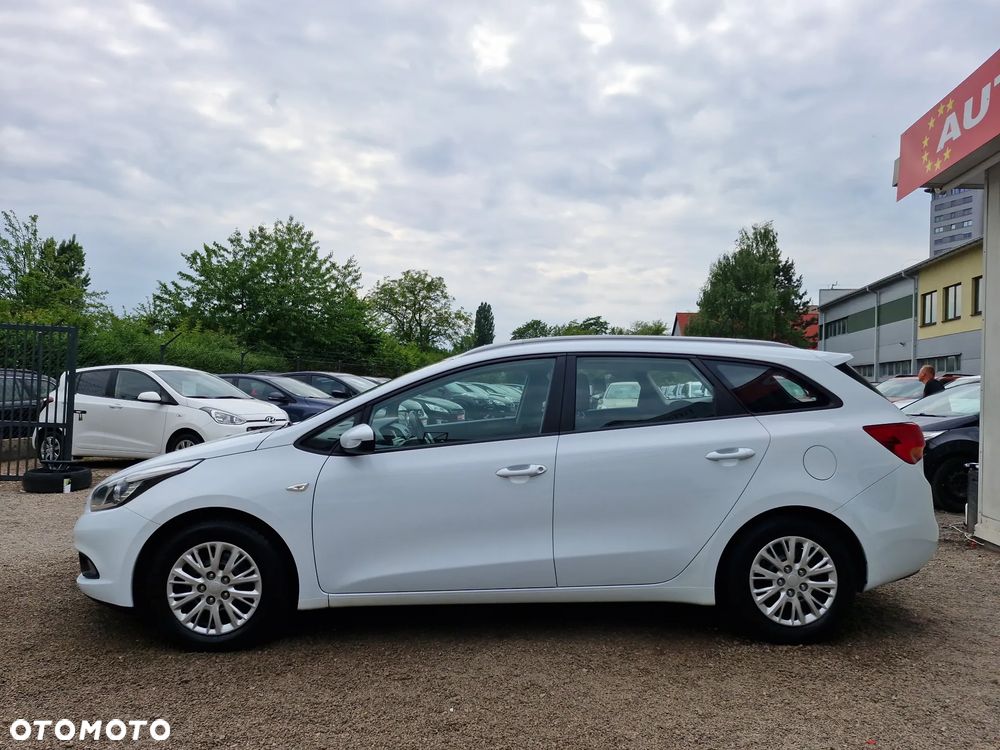 Kia Ceed 1.4 CVVT Attract - 2
