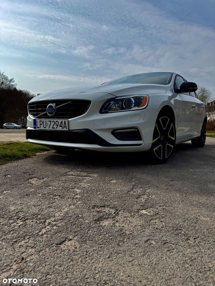 Volvo S60 T5 Geartronic RDesign - 2