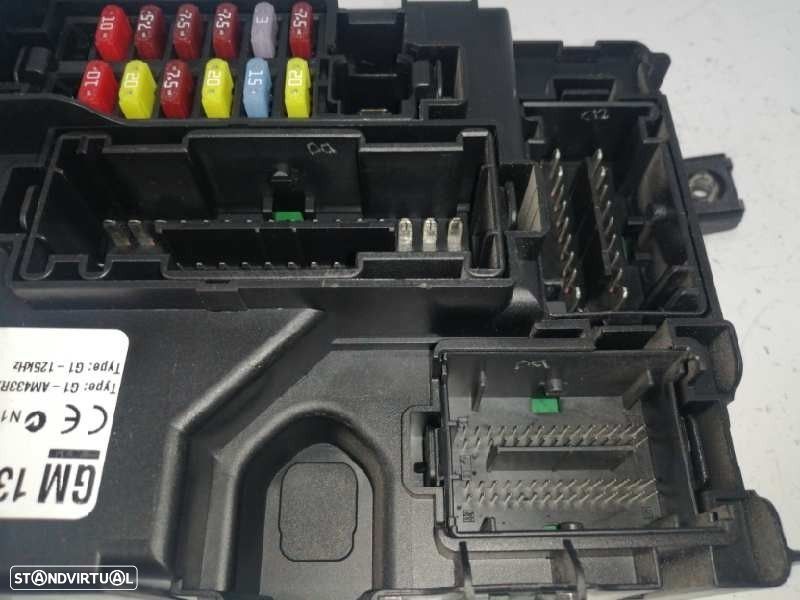 CAIXA RELÉS / FUSÍVEIS OPEL CORSA D 2008 - 4