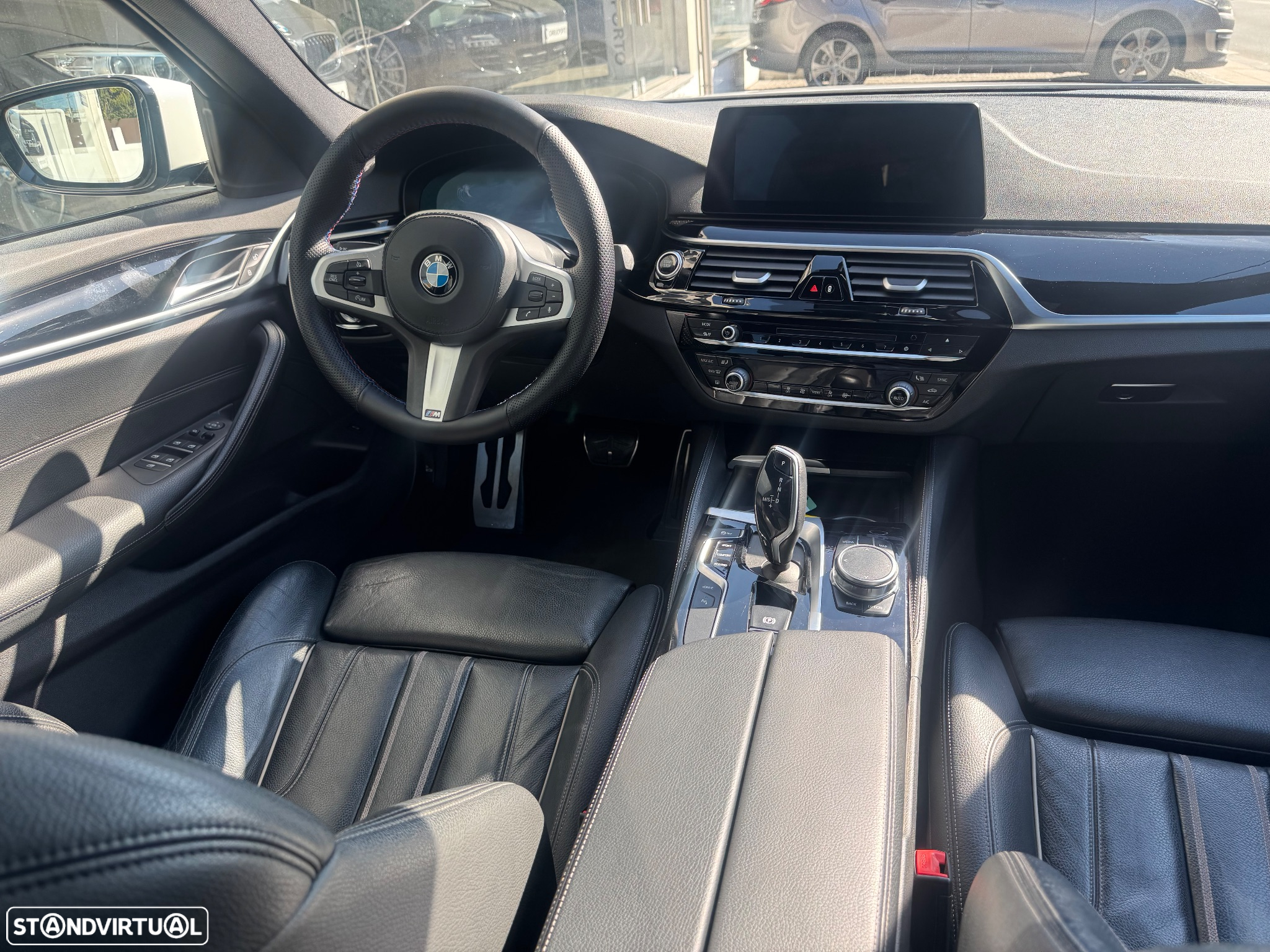 BMW 530 e iPerformance Pack M - 11