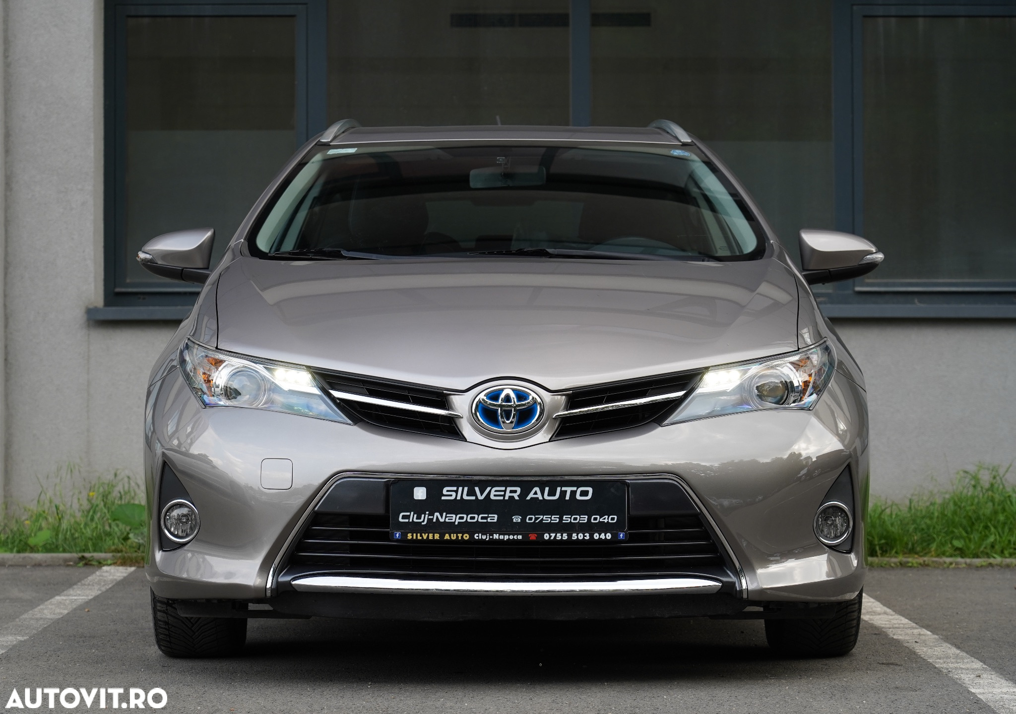 Toyota Auris 1.8 L VVT-i Hybrid Sol - 13