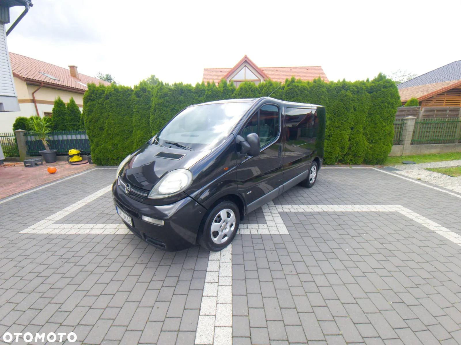 Opel Vivaro - 9