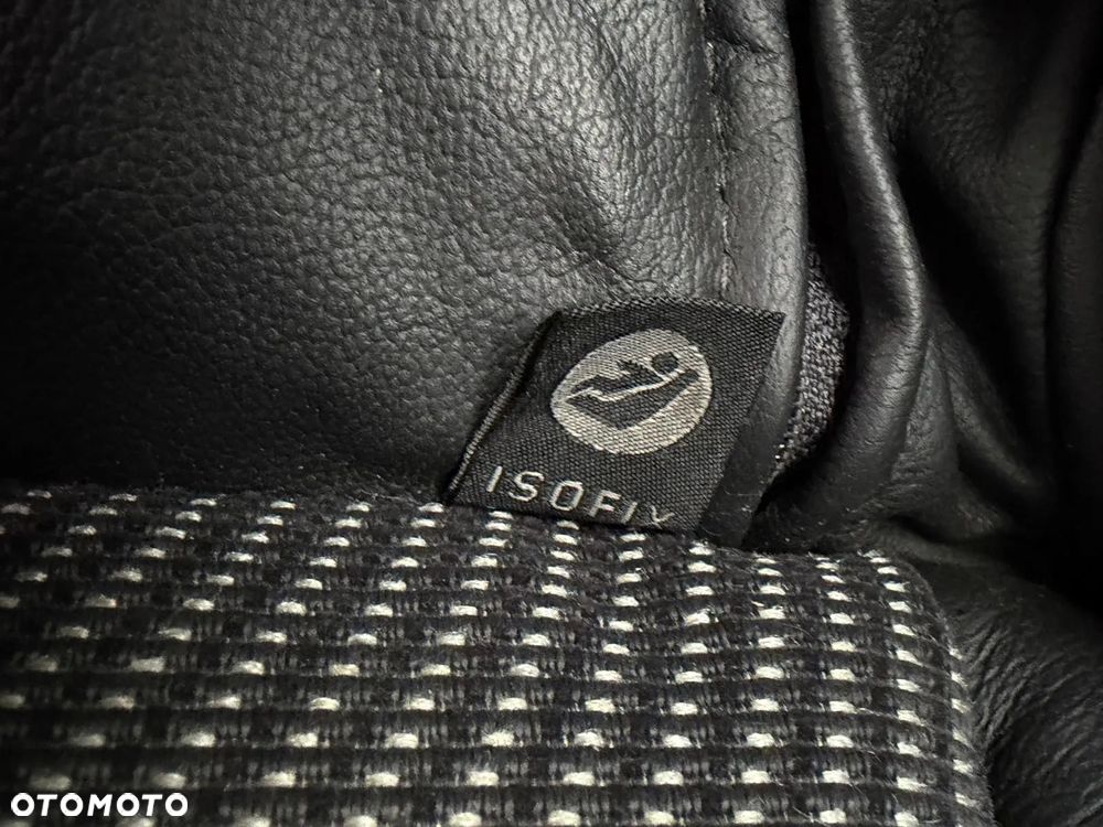 Skoda Octavia 1.8 TSI IMPULS EDITION - 35