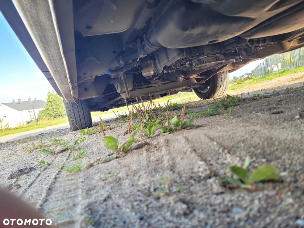 Renault Trafic Brygadowka 2.0dci Webasto Klima - 28