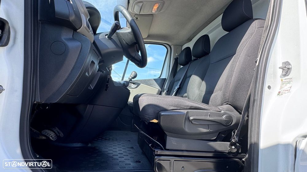 Renault Trafic 1.6 dCi L2H1 1.2T SS - 20