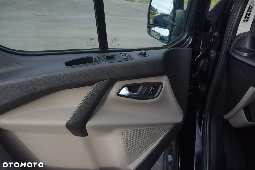 Ford Transit Custom - 37