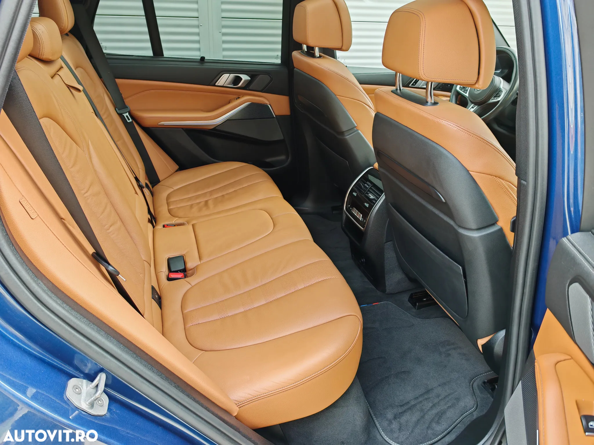 BMW X5 M M50d - 16