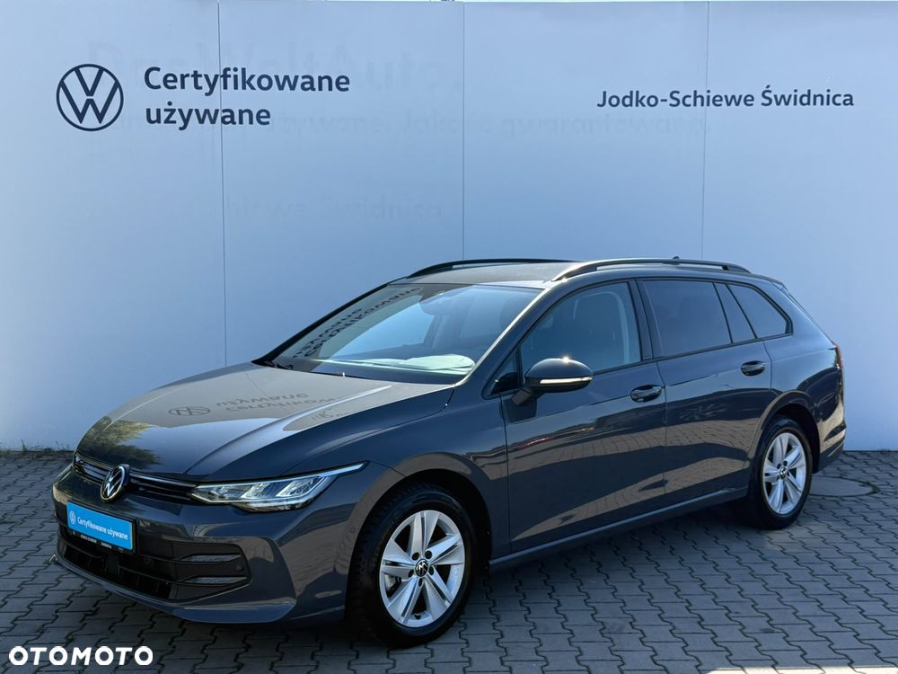 Volkswagen Golf VIII (2020-) 1.5 eTSI mHEV Life DSG, 2025