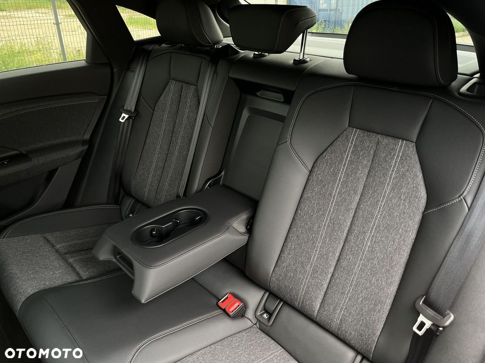 Audi Q6 e-tron - 22