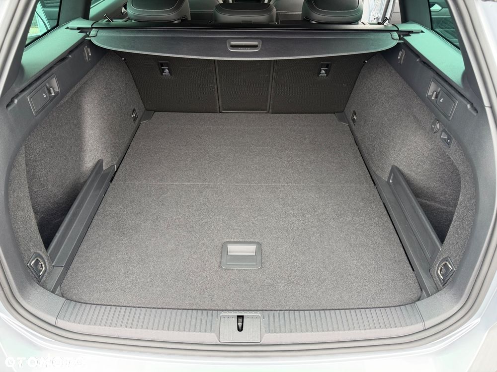 Volkswagen Passat Alltrack 2.0 TDI 4Mot DSG - 35