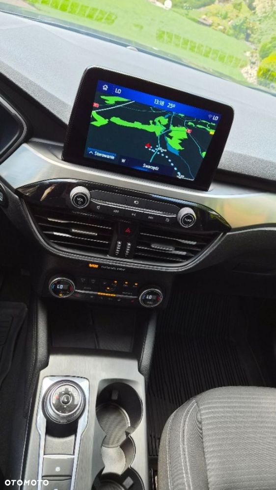 Ford Kuga - 21