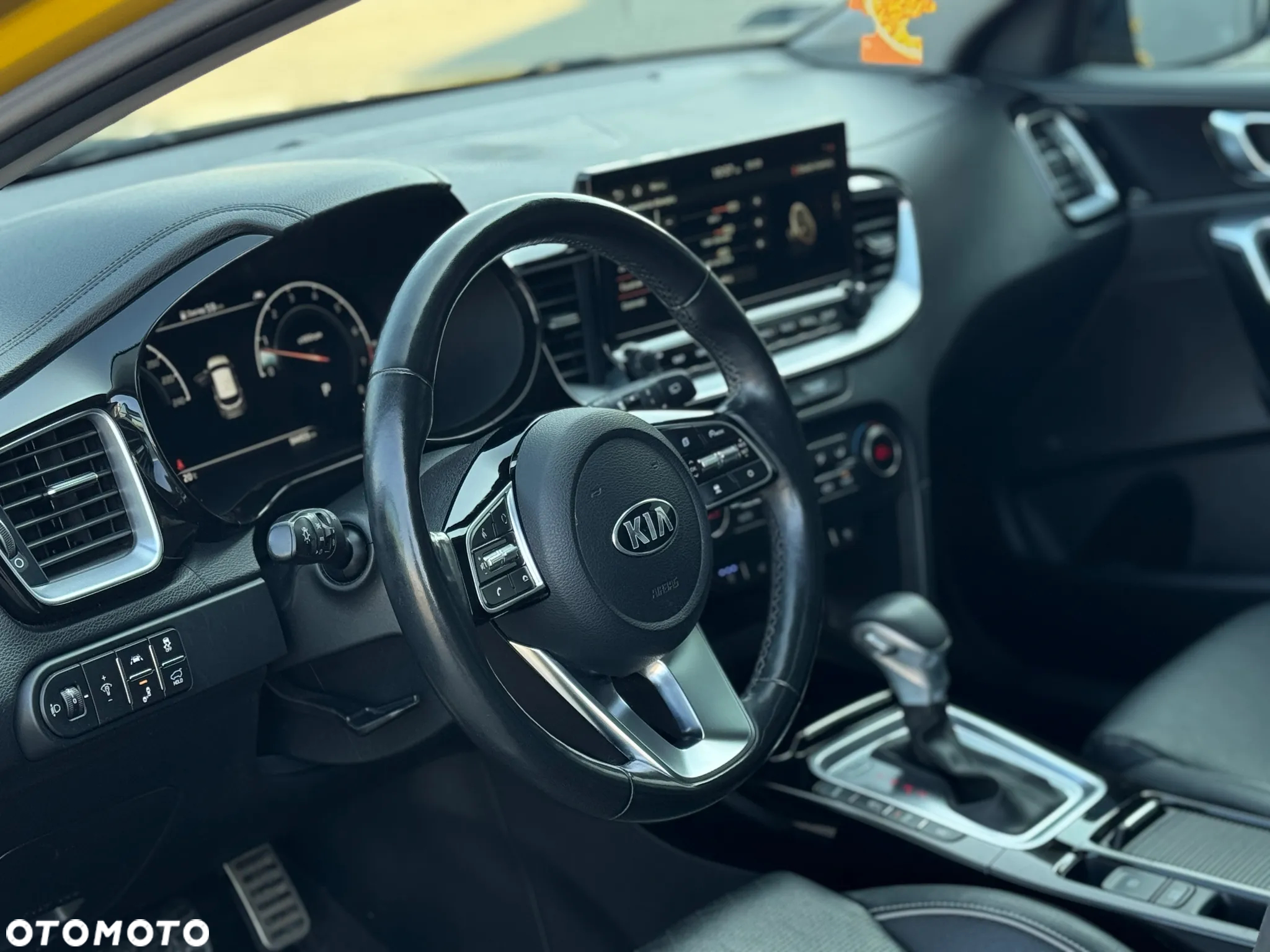 Kia XCeed 1.4 T-GDI L Business Line DCT - 7