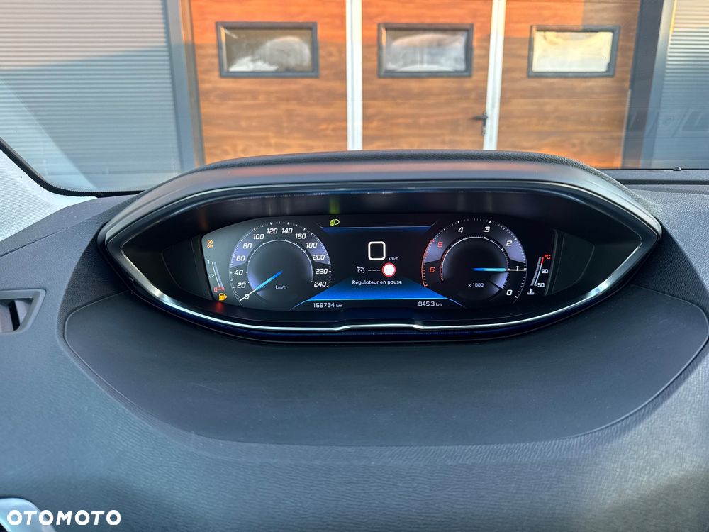 Peugeot 3008 BlueHDi 130 Stop & Start Active Business-Paket - 29