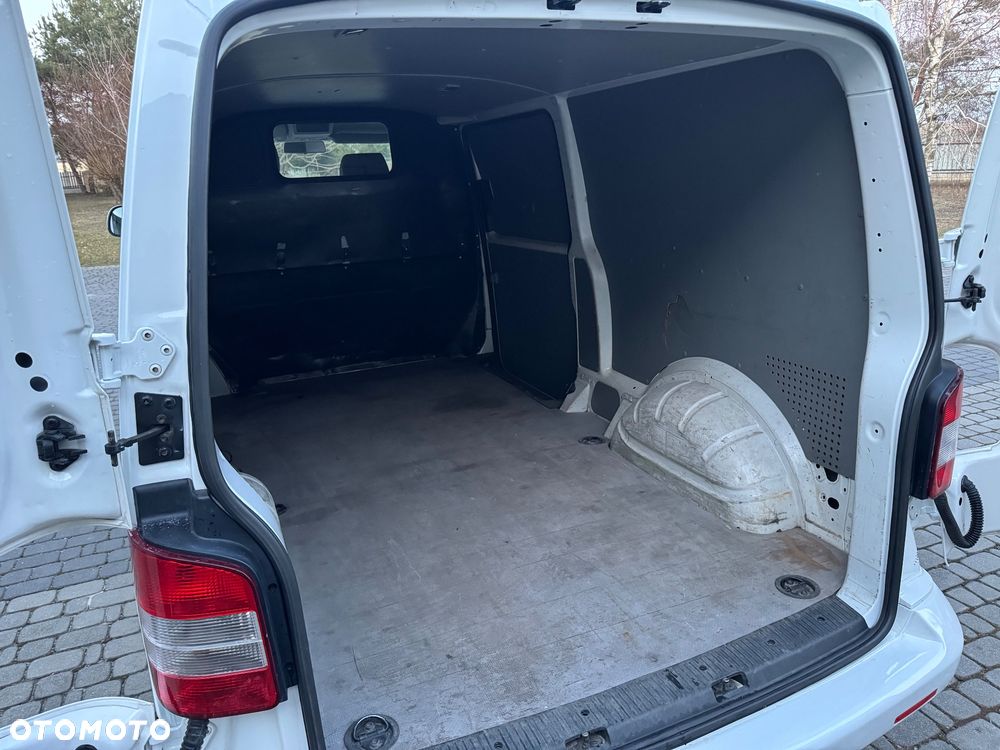 Volkswagen Transporter - 16
