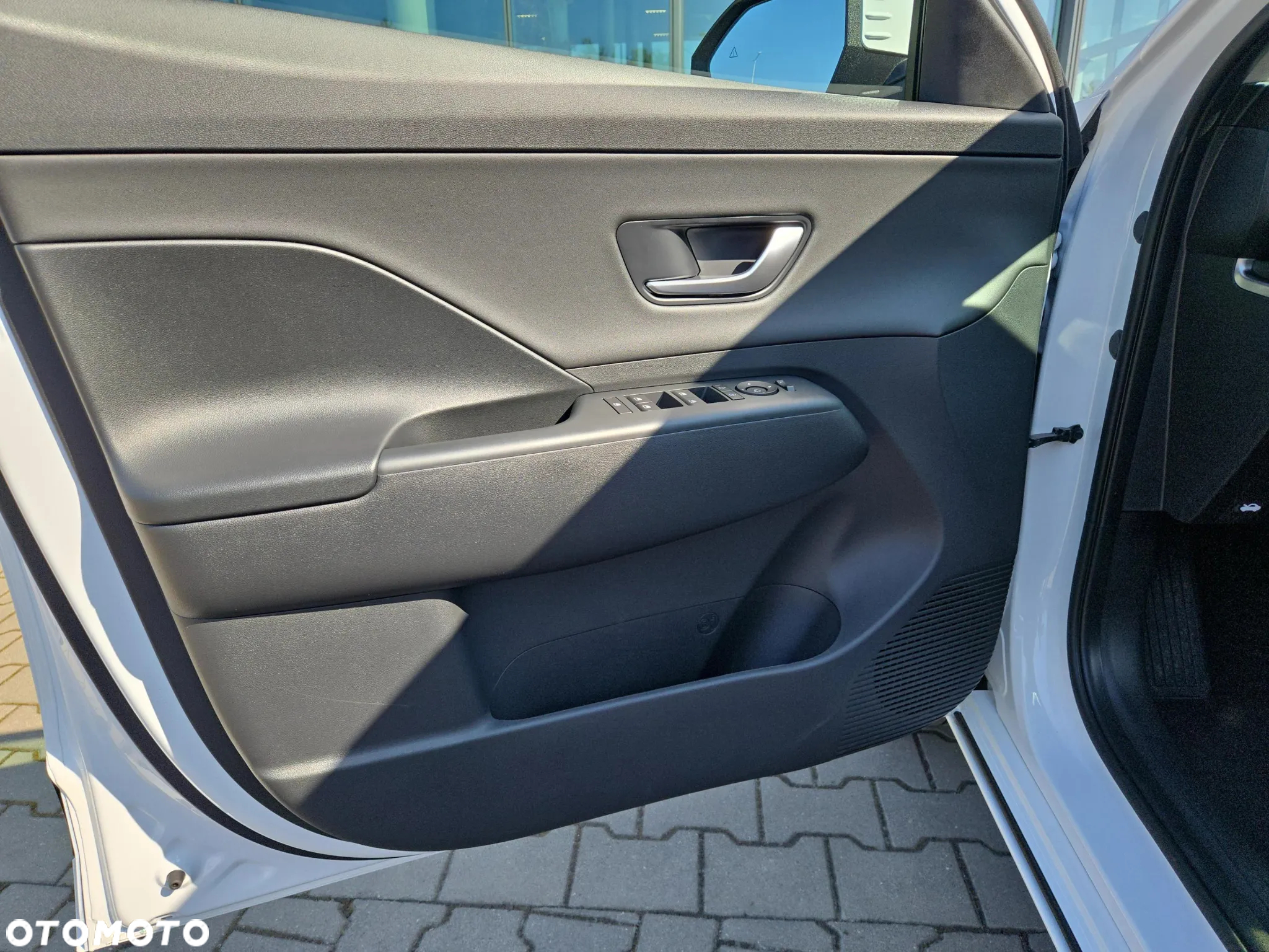 Hyundai Kona Electric 64kWh Executive - 10