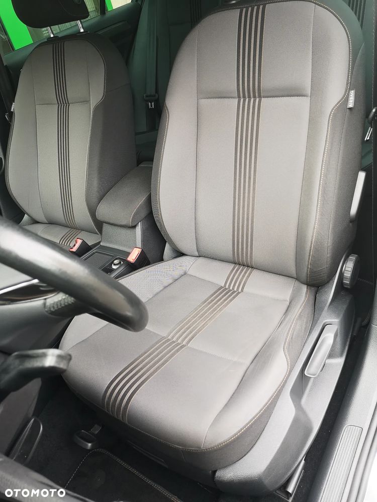 Volkswagen Golf 1.2 TSI BlueMotion Technology Allstar - 27