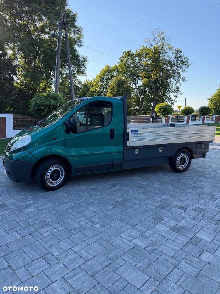 Opel Vivaro - 6