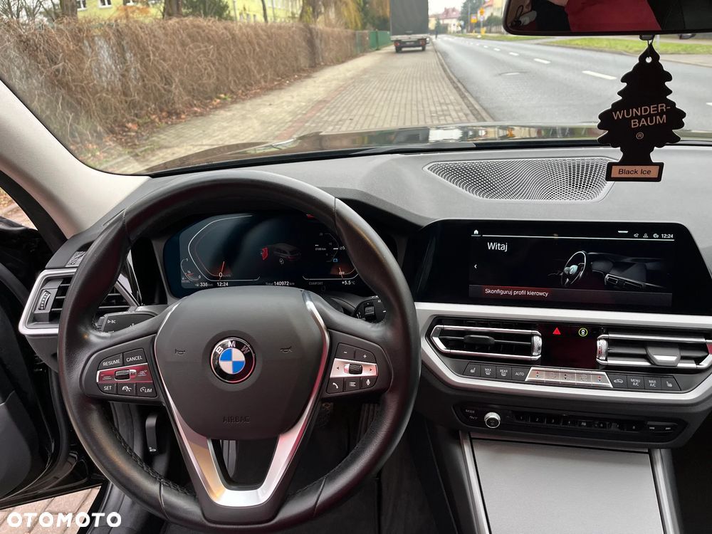 BMW Seria 3 318d Advantage - 21