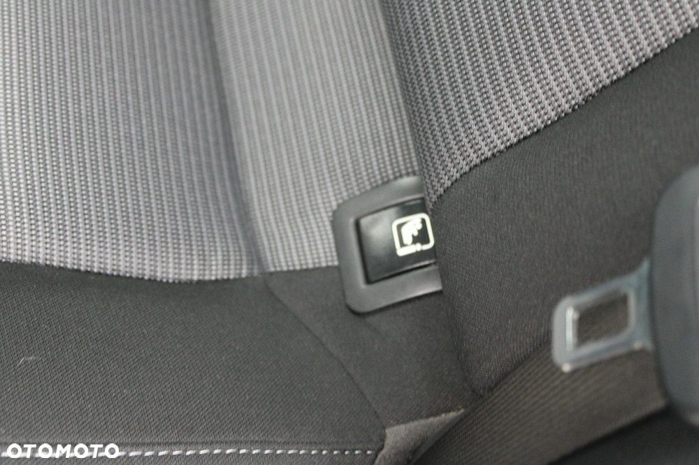 Hyundai i30 - 16
