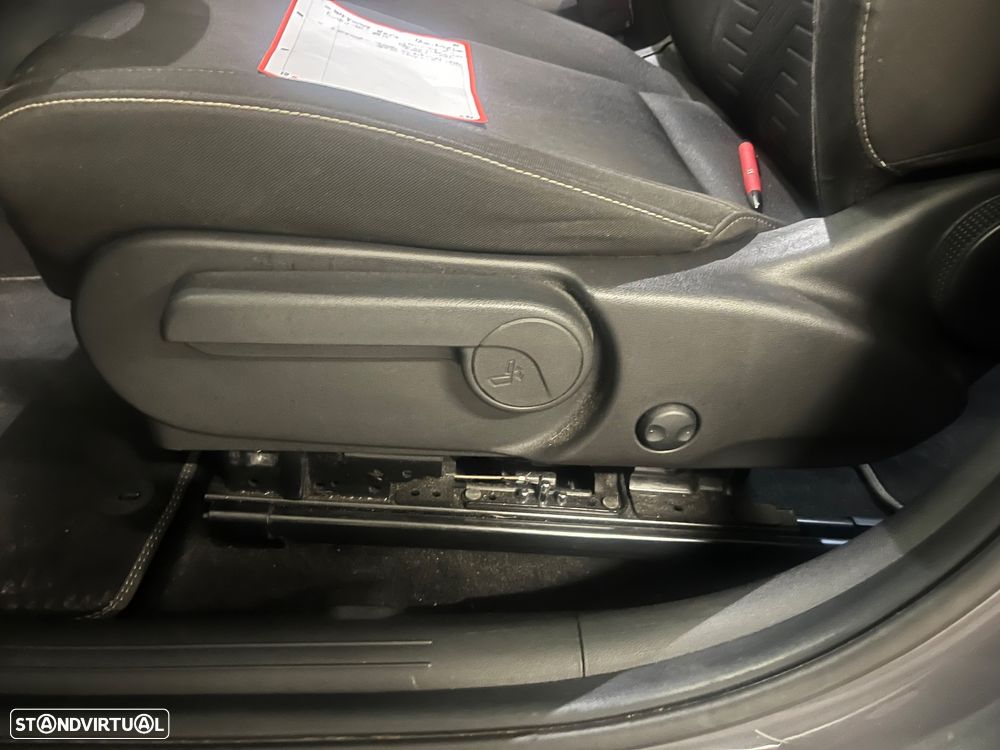 Hyundai Kauai 48.6 kWh Premium - 42