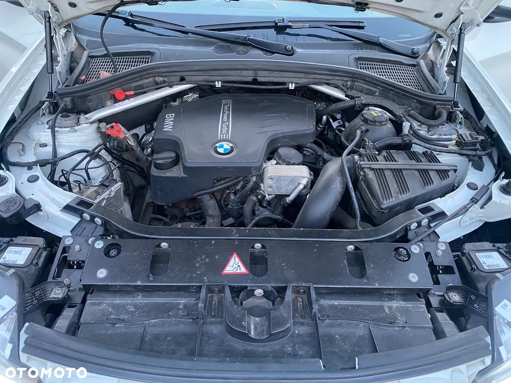 BMW X3 xDrive28i Advantage sport - 16