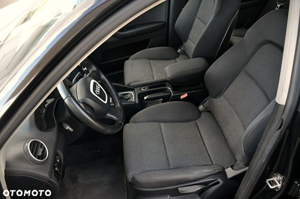 Audi A3 Sportback - 15
