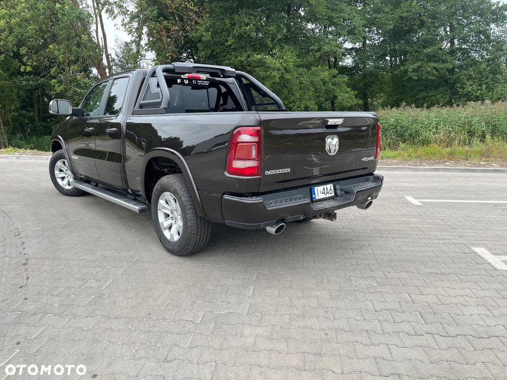 RAM 1500 5.7 Quad Cab Laramie - 4