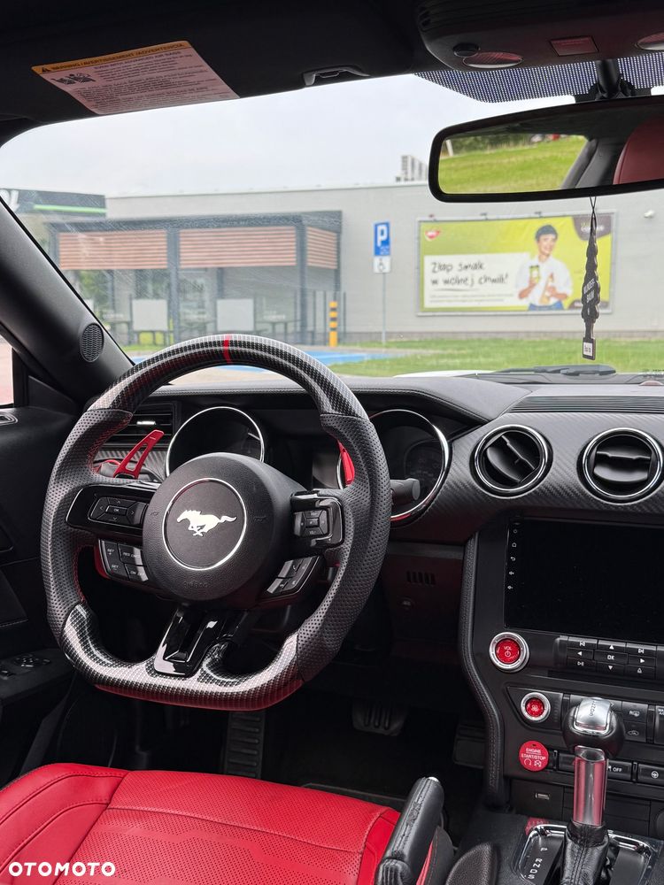 Ford Mustang - 5