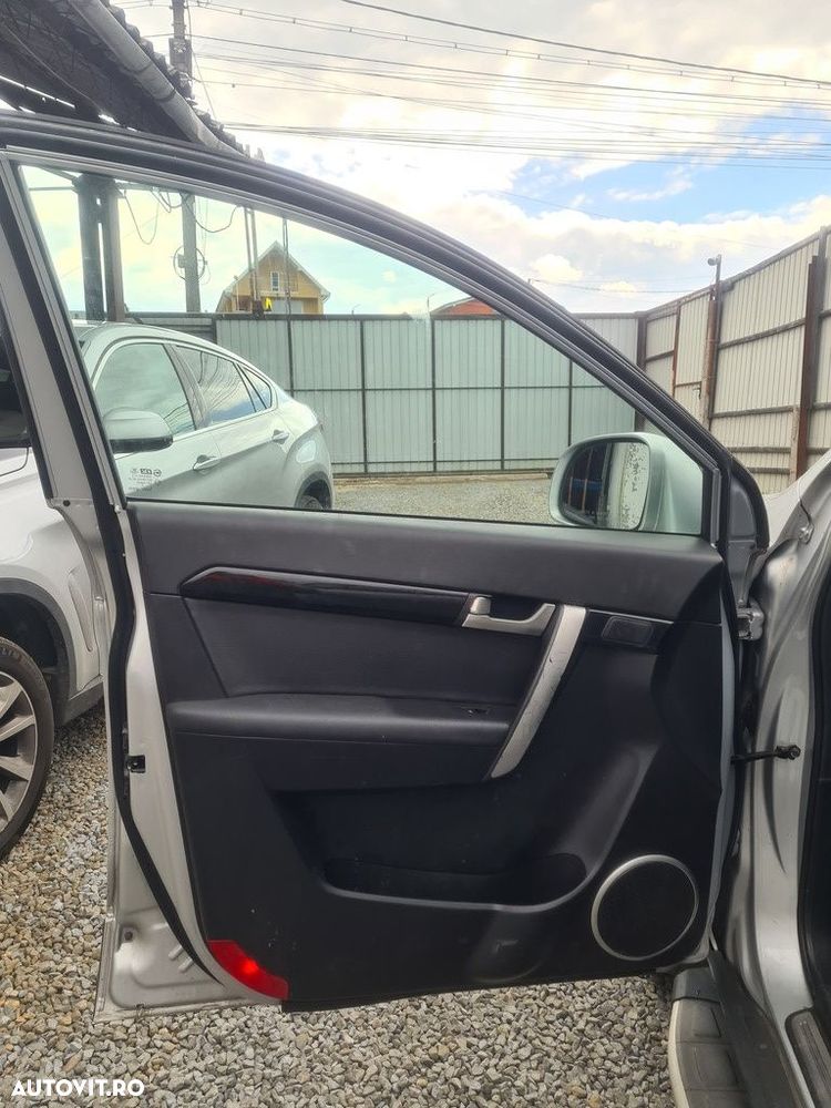 Usa Stanga Fata Chevrolet Captiva Facelift 2011 - 2014 SUV 4 Usi Switchblade silver ... - 2