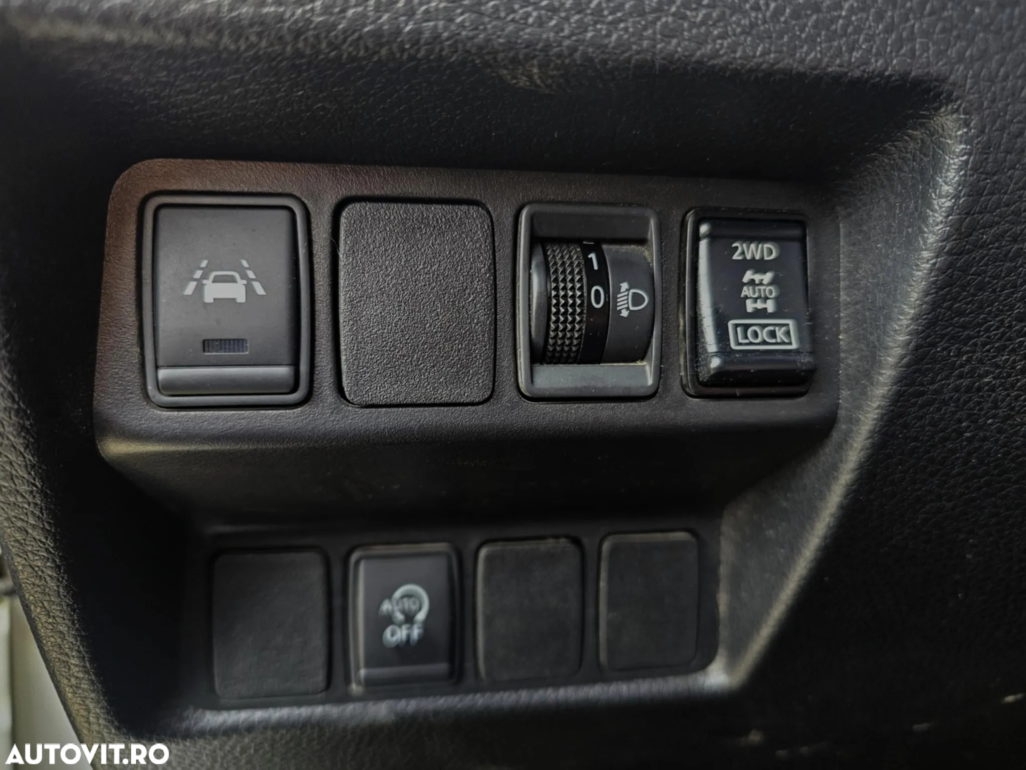 Nissan Qashqai 1.6 DCI ALL-MODE 4x4i TEKNA - 3