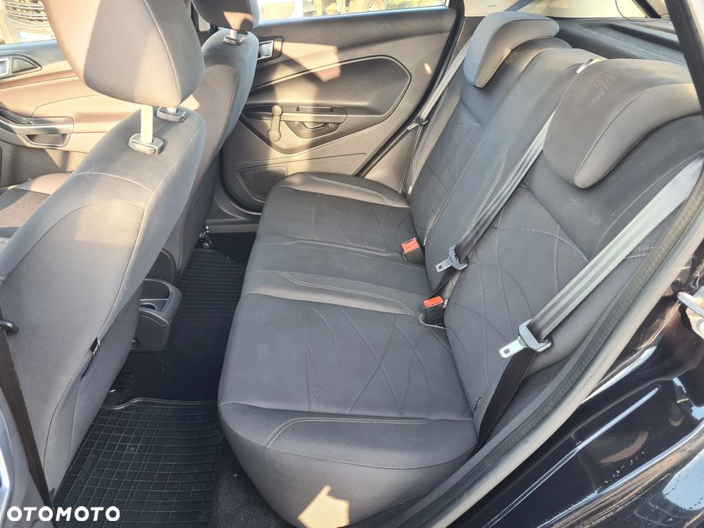 Ford Fiesta 1.25 Celebration - 20