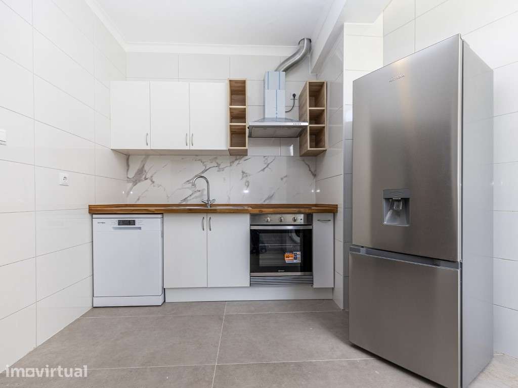 Apartamento T2 Remodelado na Póvoa de Santo Adrião - Grande imagem: 5/20