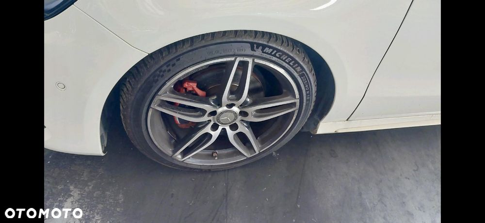 Mercedes-Benz Klasa A 200 CDI 7G-DCT AMG Line - 8