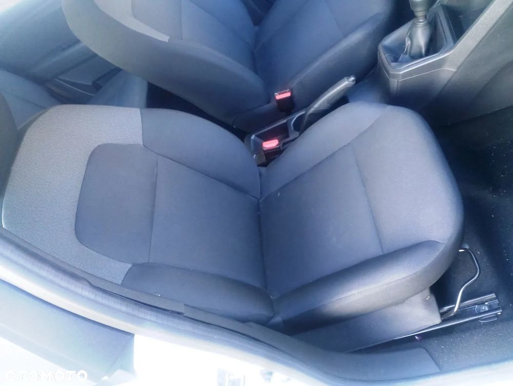 Dacia Jogger TCe 110 (7-Sitzer) Expression - 11