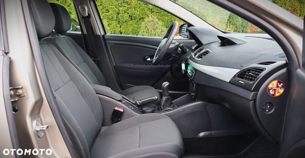 Renault Fluence - 15