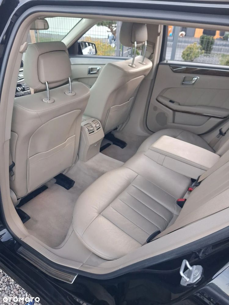 Mercedes-Benz Klasa E 350 CDI 4-Matic BlueEff Avantgarde - 20