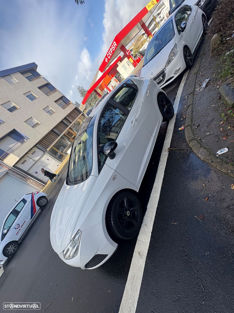 SEAT Ibiza 1.4 TDI PD Ecomotive - 4