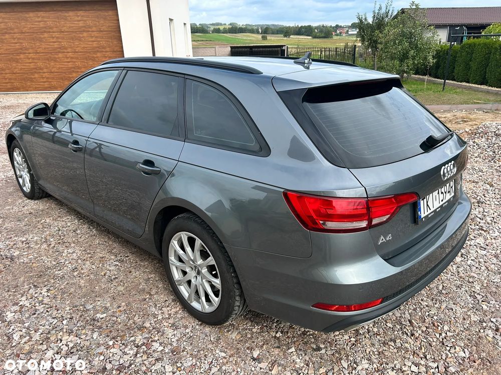 Audi A4 Avant 40 TDI S tronic - 15