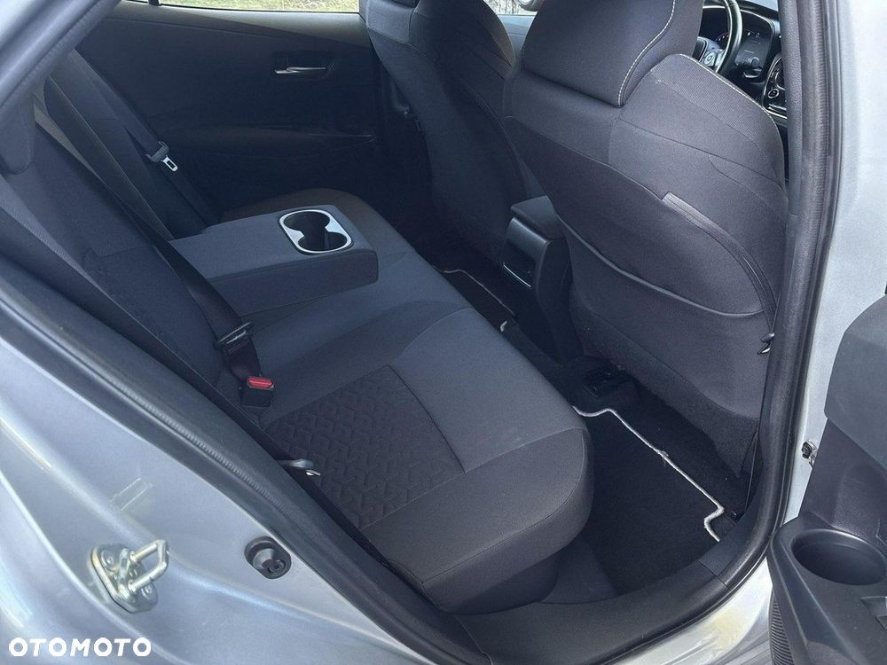 Toyota Corolla 1.8 Hybrid Comfort - 13