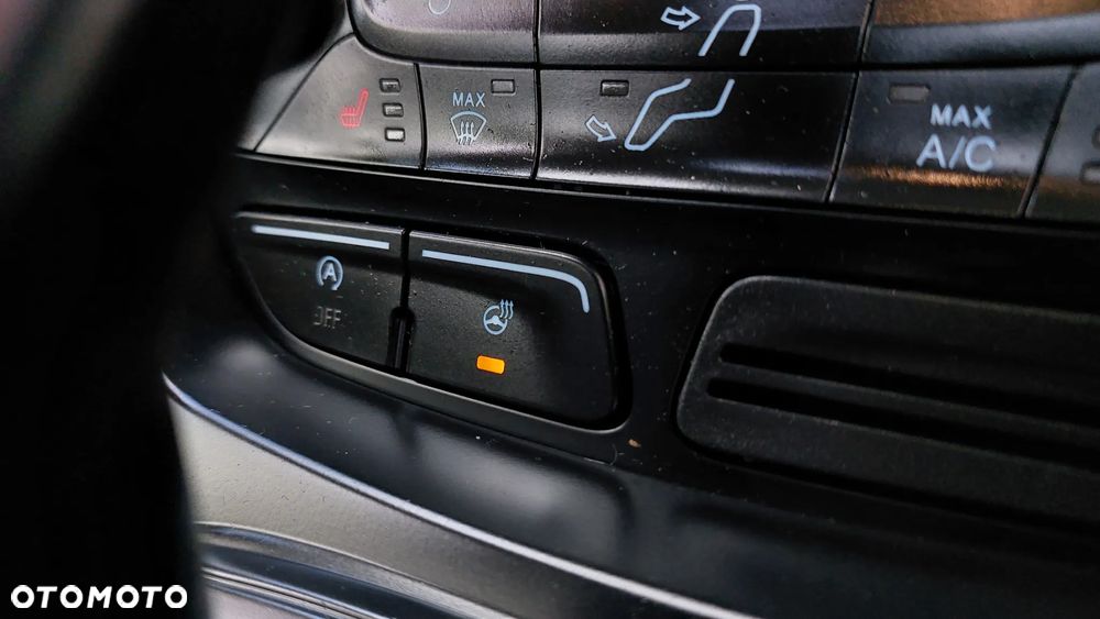 Ford Kuga 2.0 TDCi FWD Edition - 26