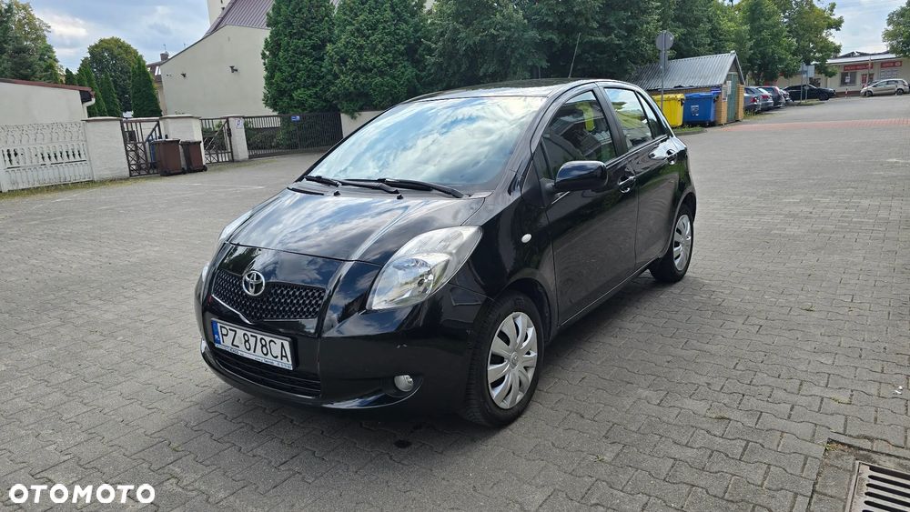 Toyota Yaris 1.3 Luna A/C - 4