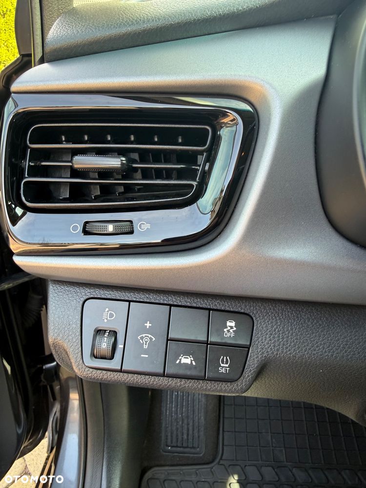 Kia Rio 1.0 T-GDI 120 Platinum Edition - 26
