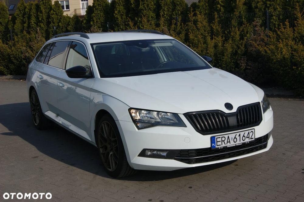 Skoda Superb 2.0 TDI Ambition - 23