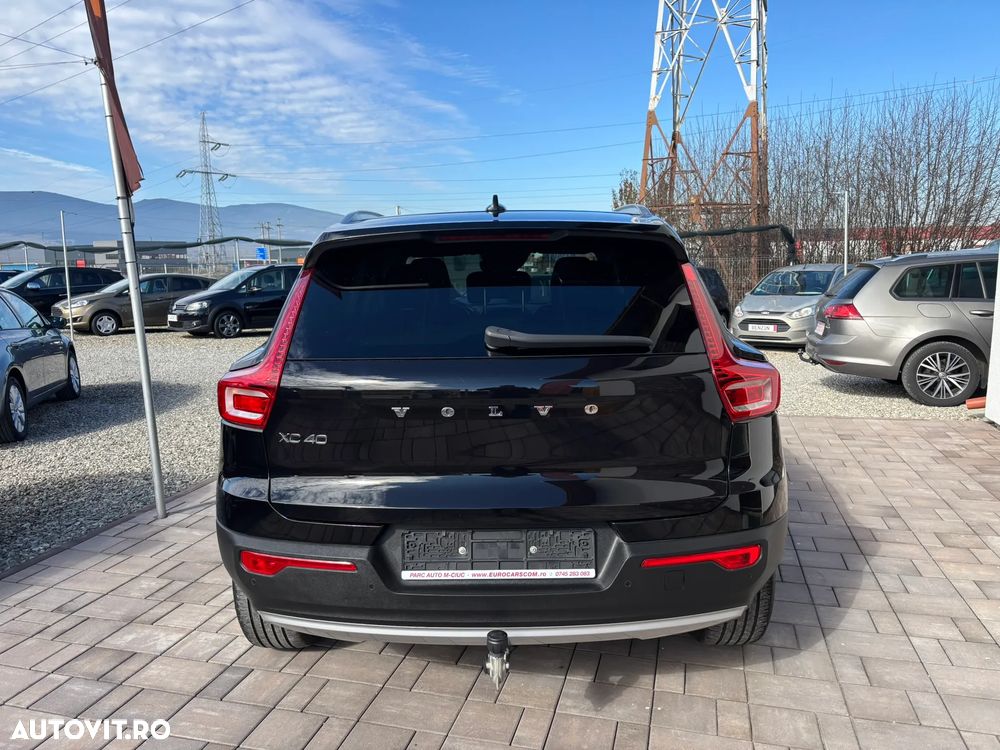 Volvo XC 40 - 6