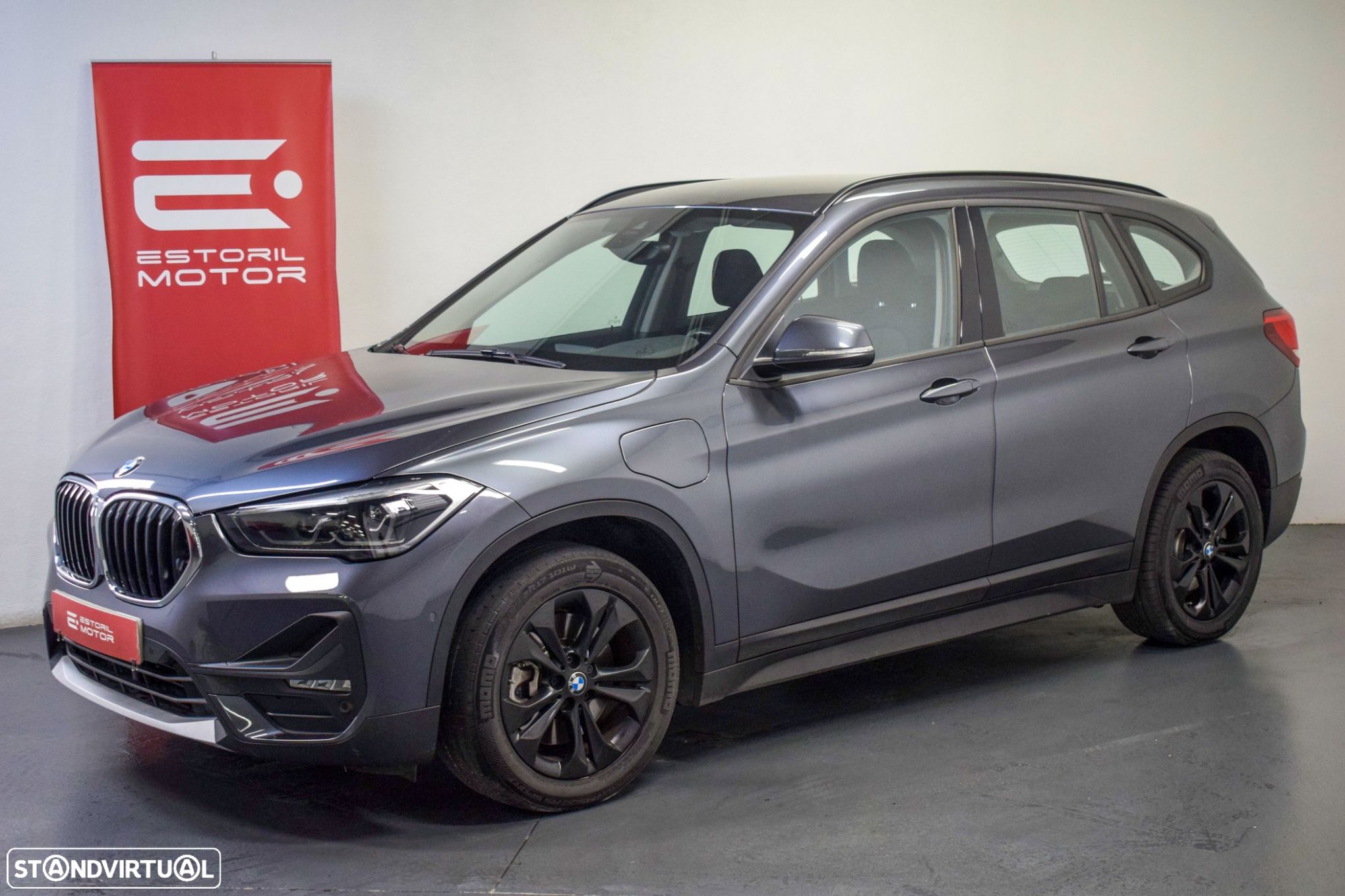 BMW X1 25 e xDrive - 1