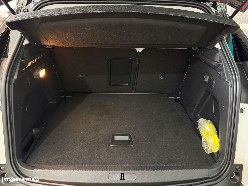 Peugeot 3008 1.6 BlueHDi Allure EAT6 J18 - 5