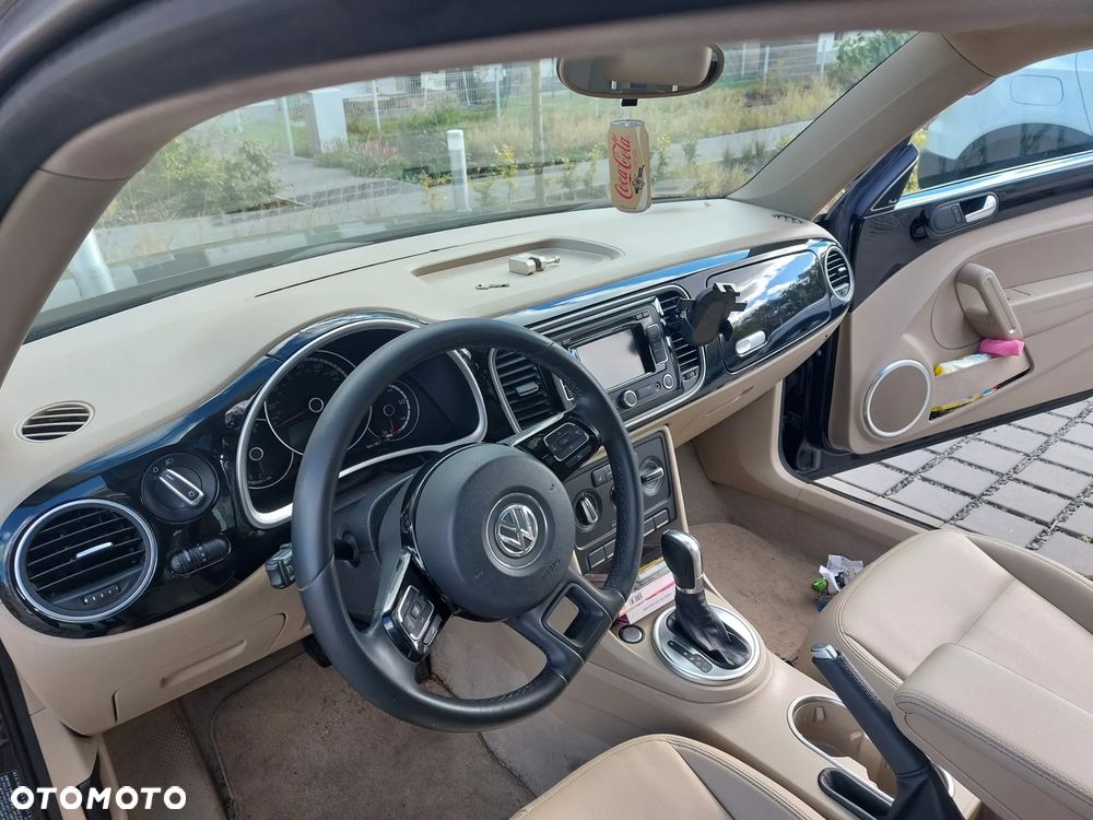 Volkswagen New Beetle - 7