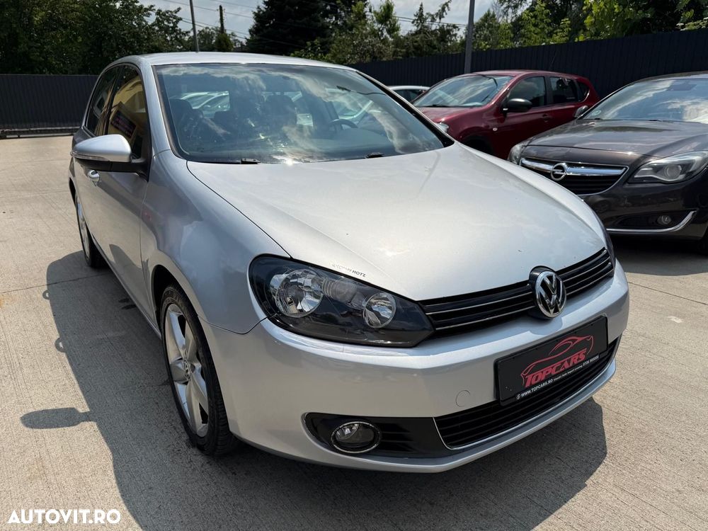 Volkswagen Golf - 2