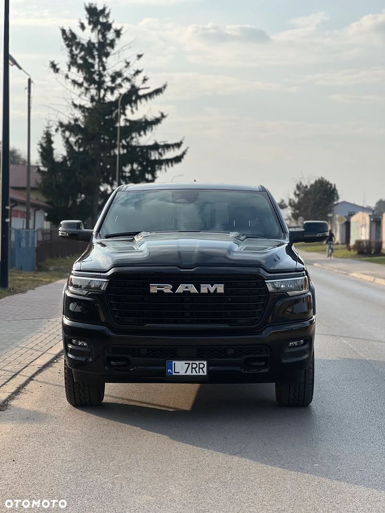 RAM 1500 Laramie Sport - 8